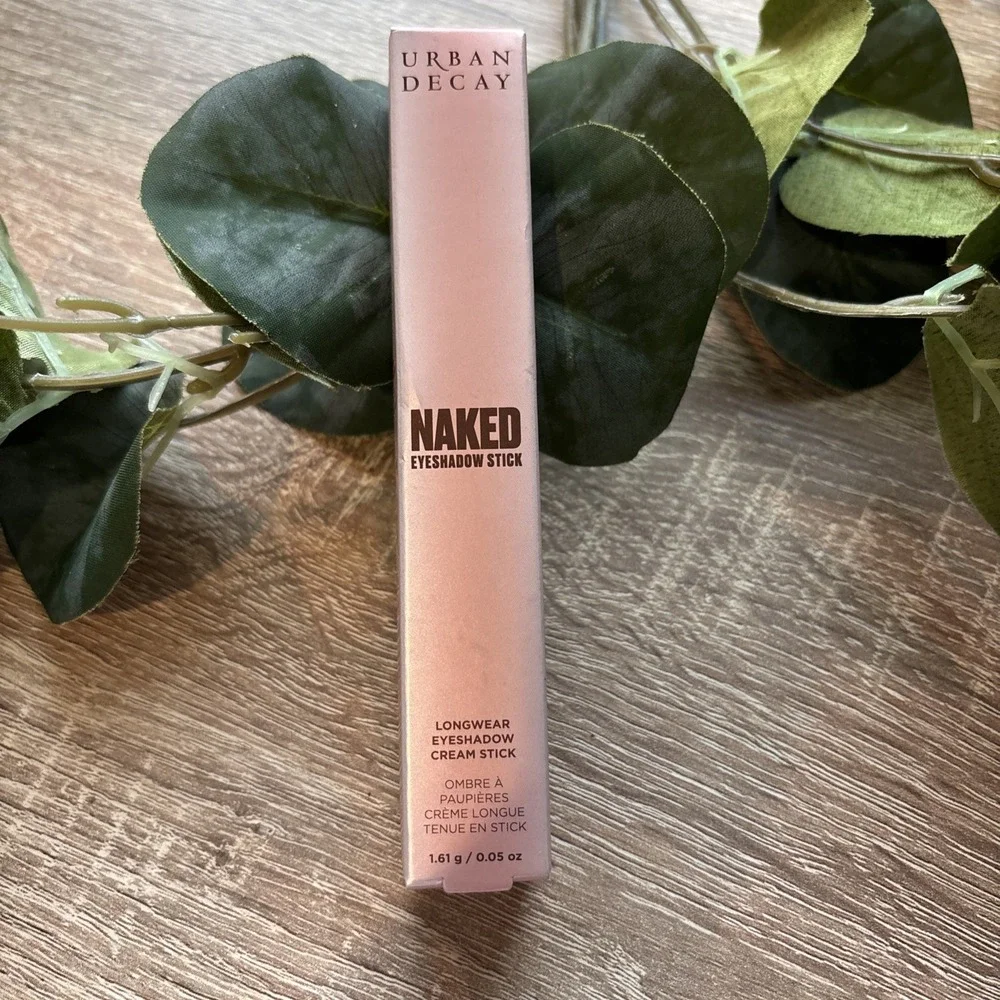 Urban Decay - Naked Longwear Eyeshadow Stick - Blurred Out - 0.05 Oz - NIB